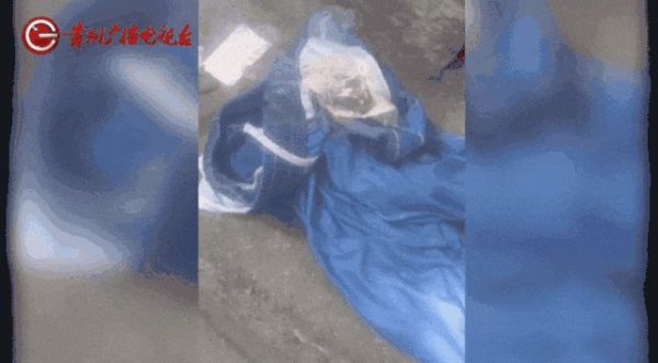 景盛配资 别碰！从水里捡到的“漂亮石头”竟会自燃，有人被三度烧伤！